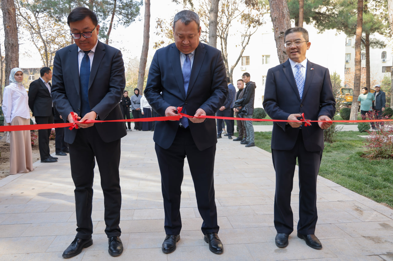 CAS Research Center for Ecology and Environment of Central Asia Opens at Green Univer…